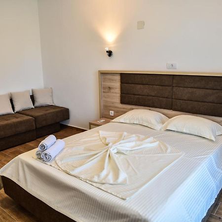 Hotel Casa Sinani Ulcinj Exterior foto