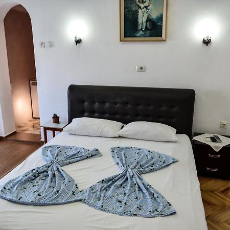 Hotel Casa Sinani Ulcinj Exterior foto