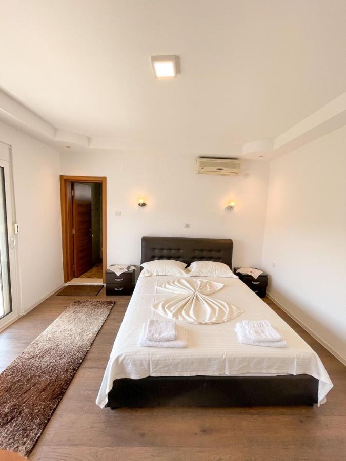 Hotel Casa Sinani Ulcinj Exterior foto