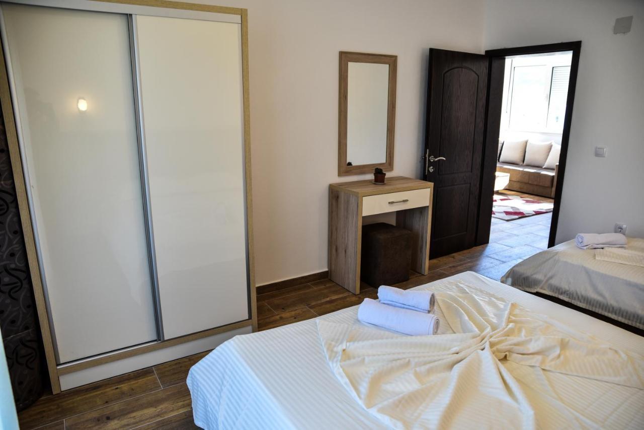 Hotel Casa Sinani Ulcinj Exterior foto